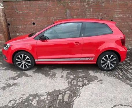 Click Here To Enlarge This Photo Of Volkswagen Polo - Side Damage